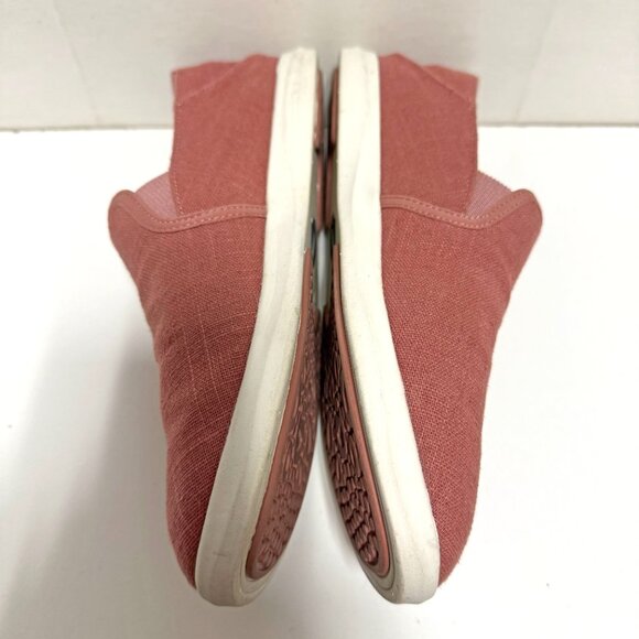 OluKai Hale'iwa Olona - Picture 8 of 9